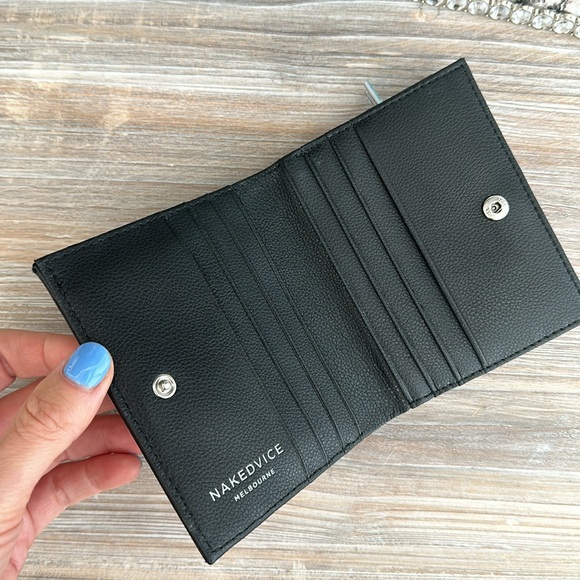 Nakedvice Wallet - Picture 2 of 3